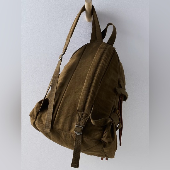 🌟1 LEFT🌟 Free People Berlin Studded Backpack✨ Brand New✨ - Picture 2 of 11